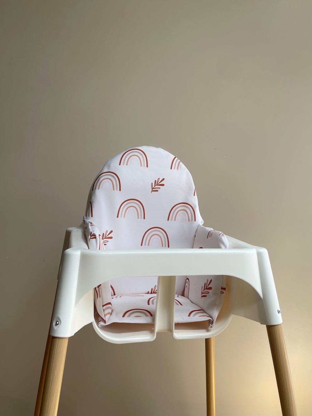 Poduszka IKEA Antilop - wzór Boho Tęcze Beż